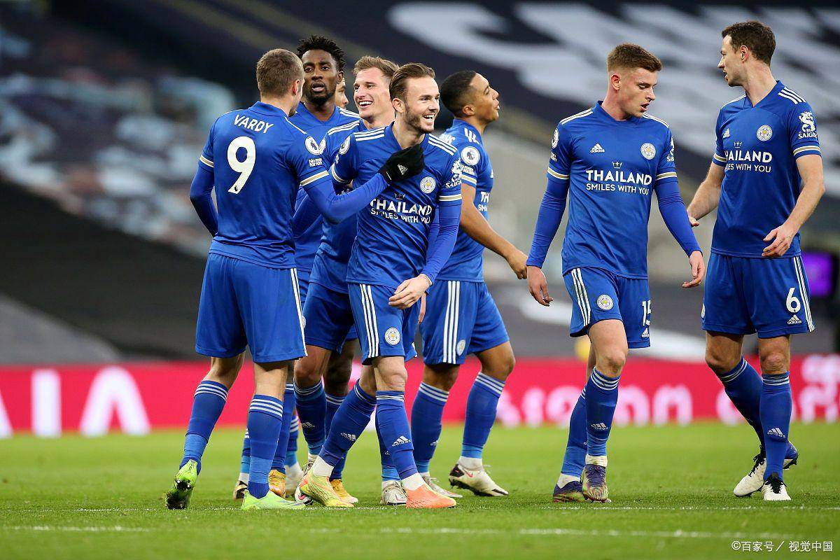 包含激情之夜:足球赛场上的精彩瞬间让人难忘的词条 包含激情之夜:足球赛场上的精彩瞬间让人难忘的词条