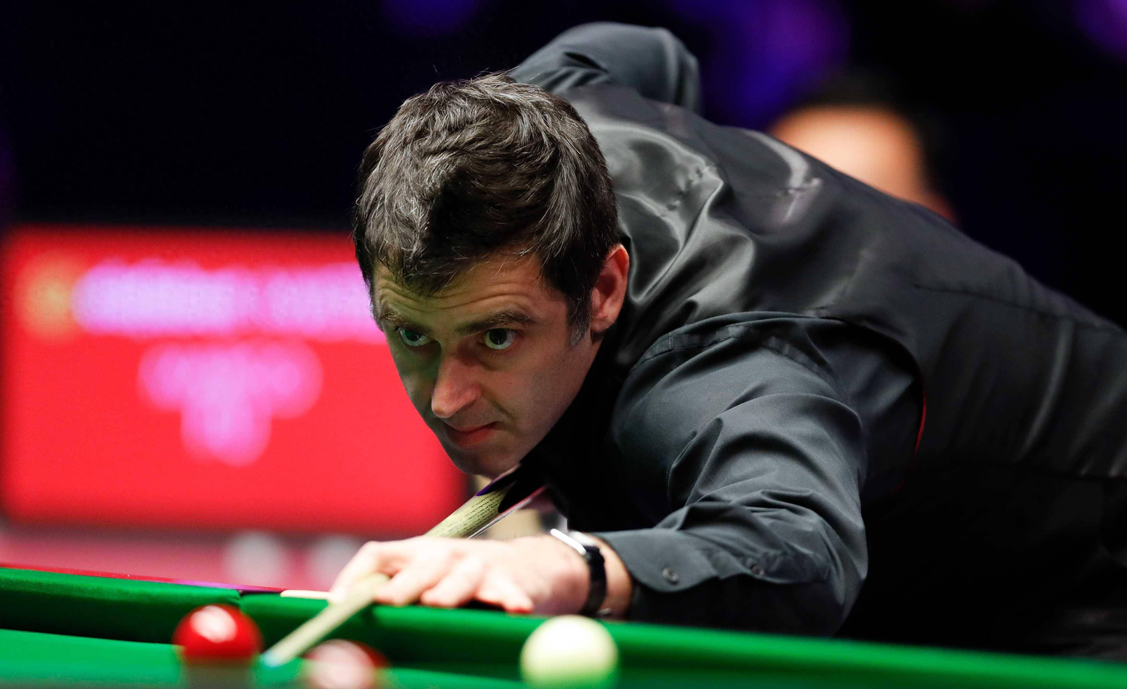 球星们的精湛技巧在比赛中展现无遗(球星技能)