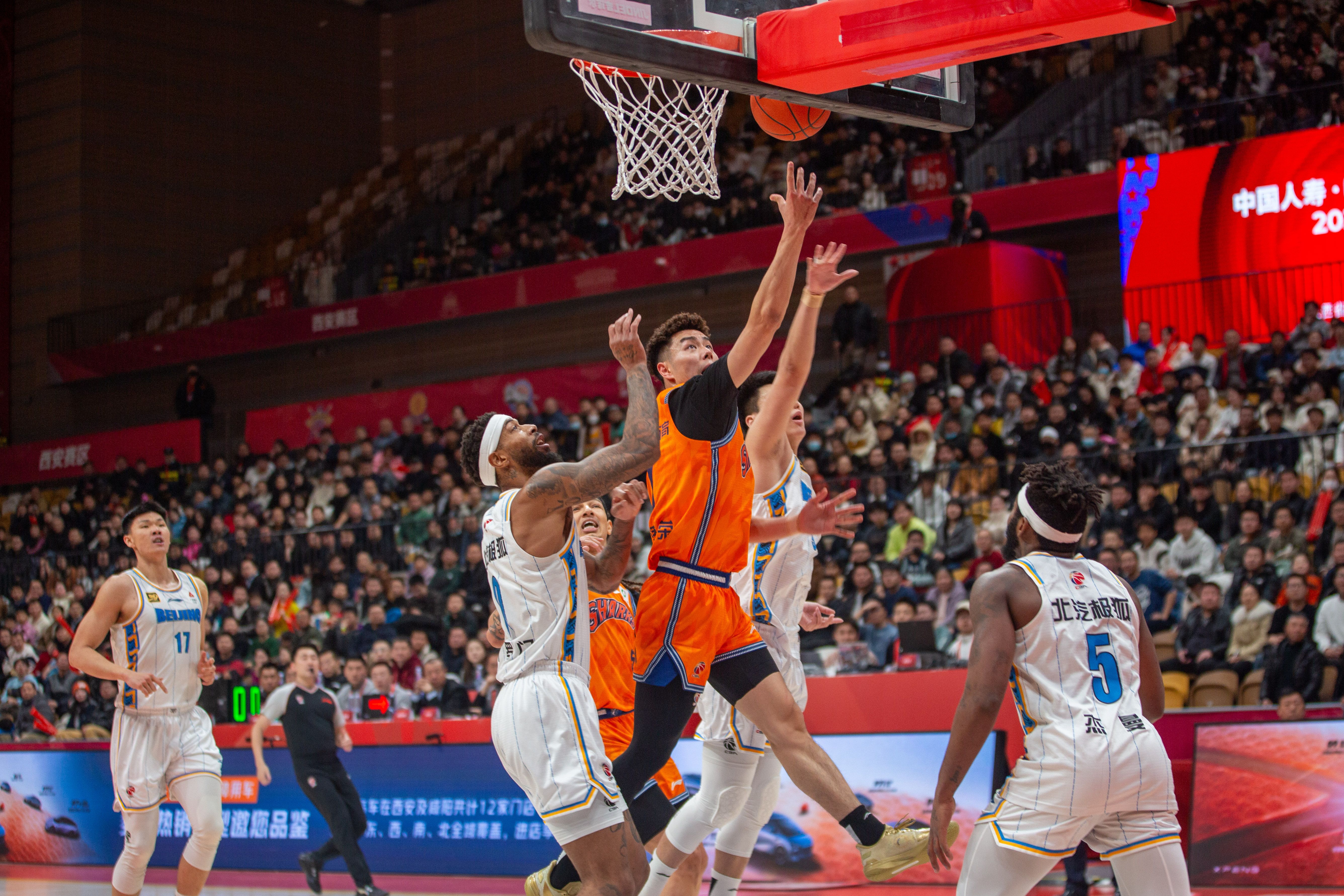 包含上海队爆发神级表现,全国篮球锦标赛被彻底压制,高光操作的词条 包含上海队爆发神级表现,全国篮球锦标赛被彻底压制,高光操作的词条