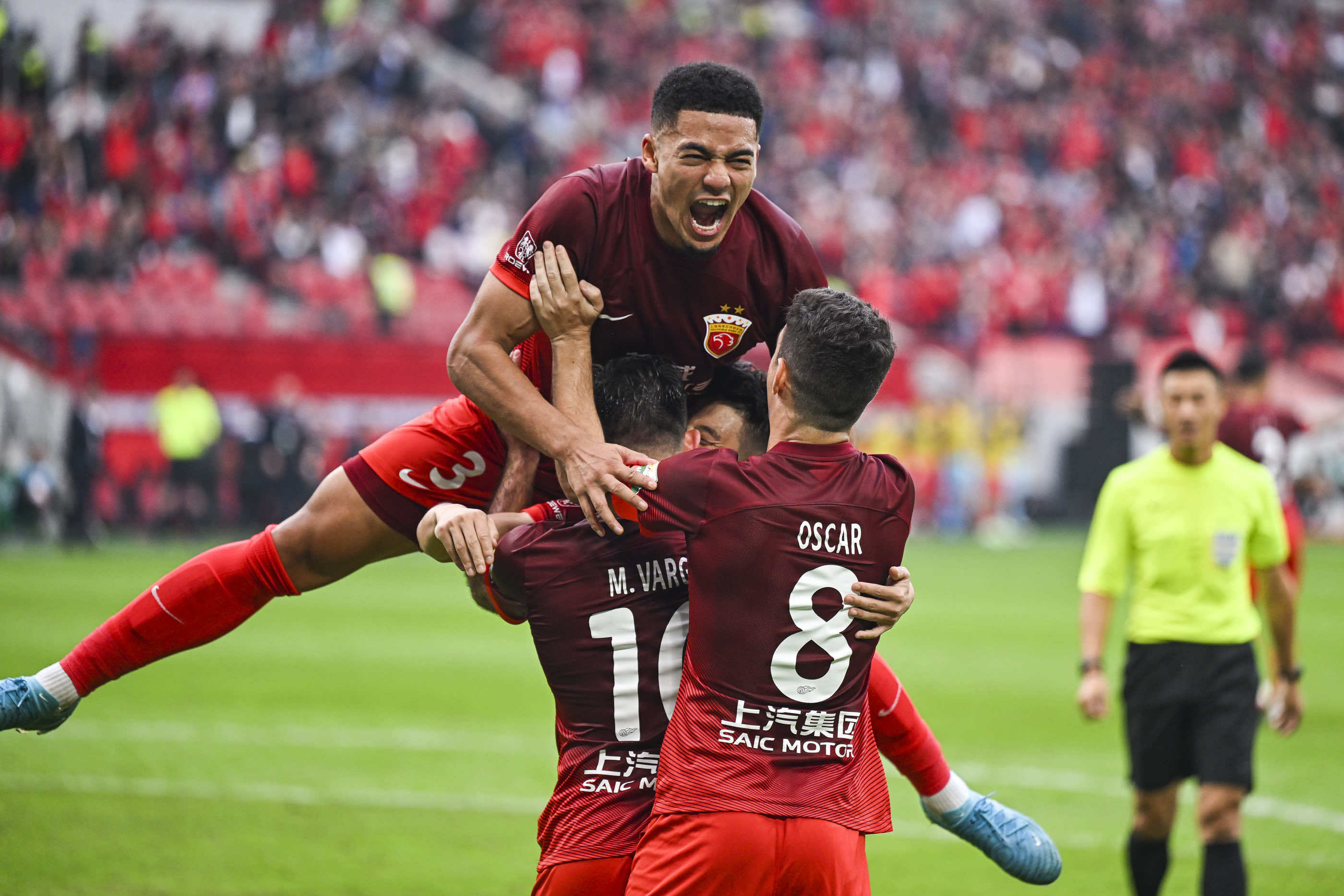 星空体育app下载-包含上海海港成为本场最大亮点，中超瞬间破防，爆冷的词条