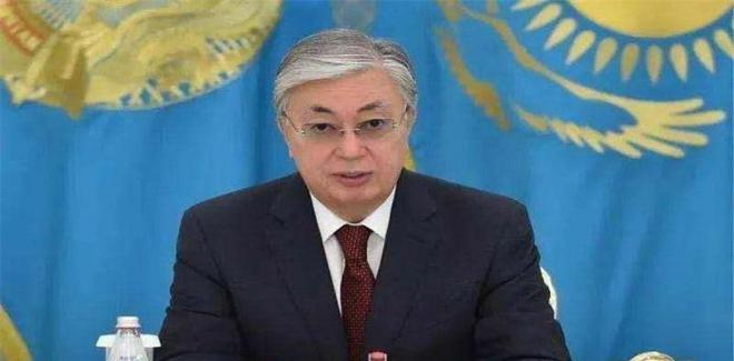 包含巴基斯坦爆出冷门战胜哈萨克斯坦意在争夺欧锦赛冠军的词条