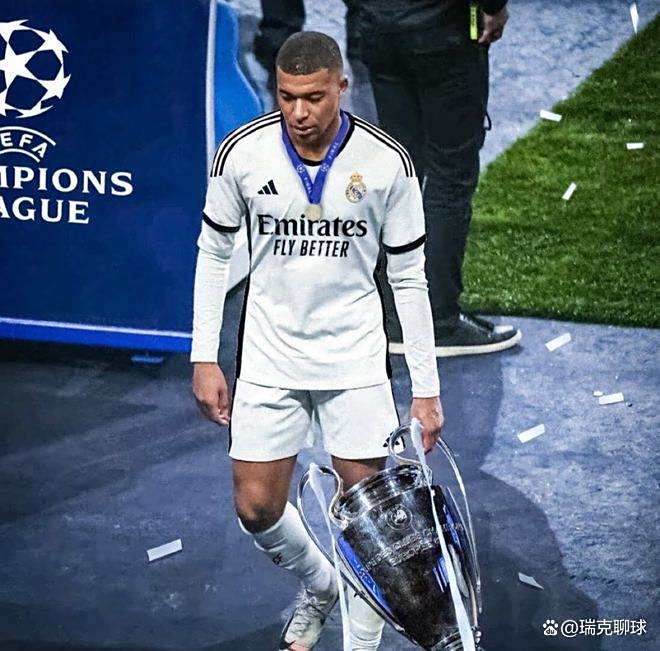 星空体育馆-包含皇家马德里爆冷负于皇家贝蒂斯，西甲争冠悬念再增的词条