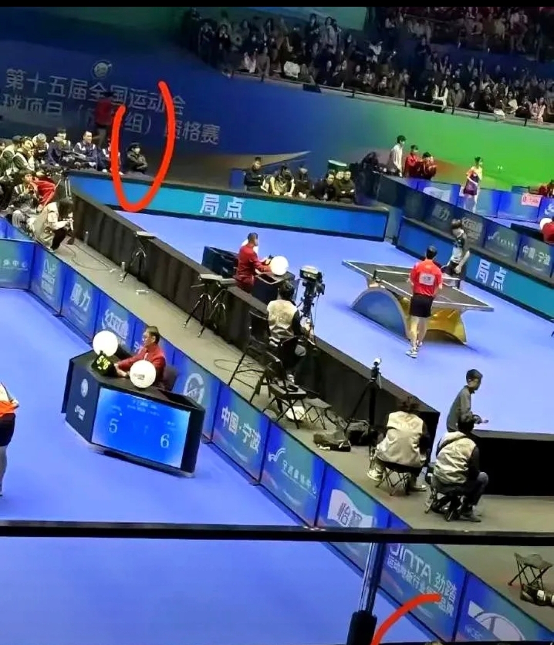 包含高密度对抗!比赛中的激烈碰撞让人目不转睛的词条 包含高密度对抗!比赛中的激烈碰撞让人目不转睛的词条