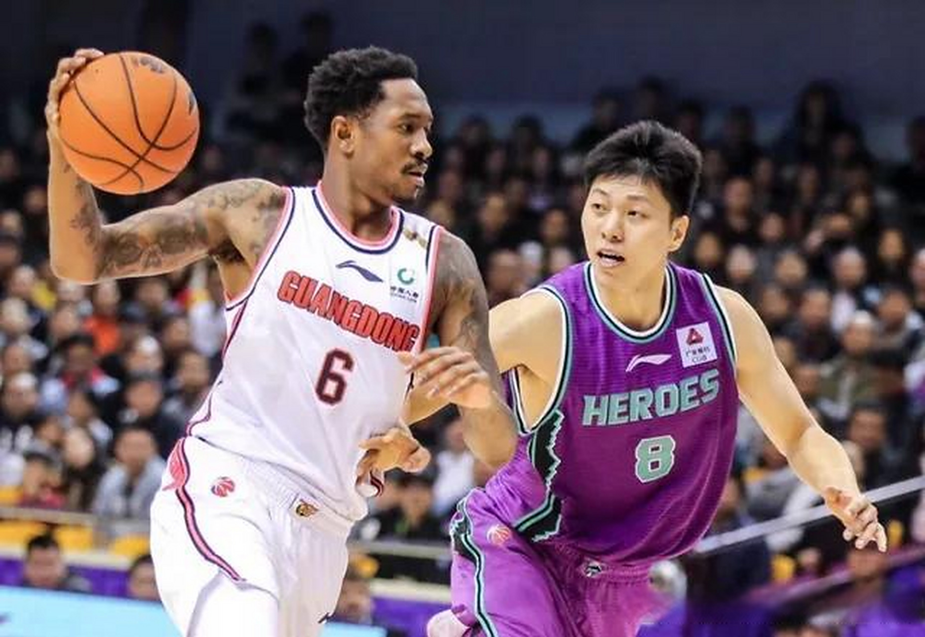 星空体育娱乐-山东男篮再次获胜，稳坐榜首位置