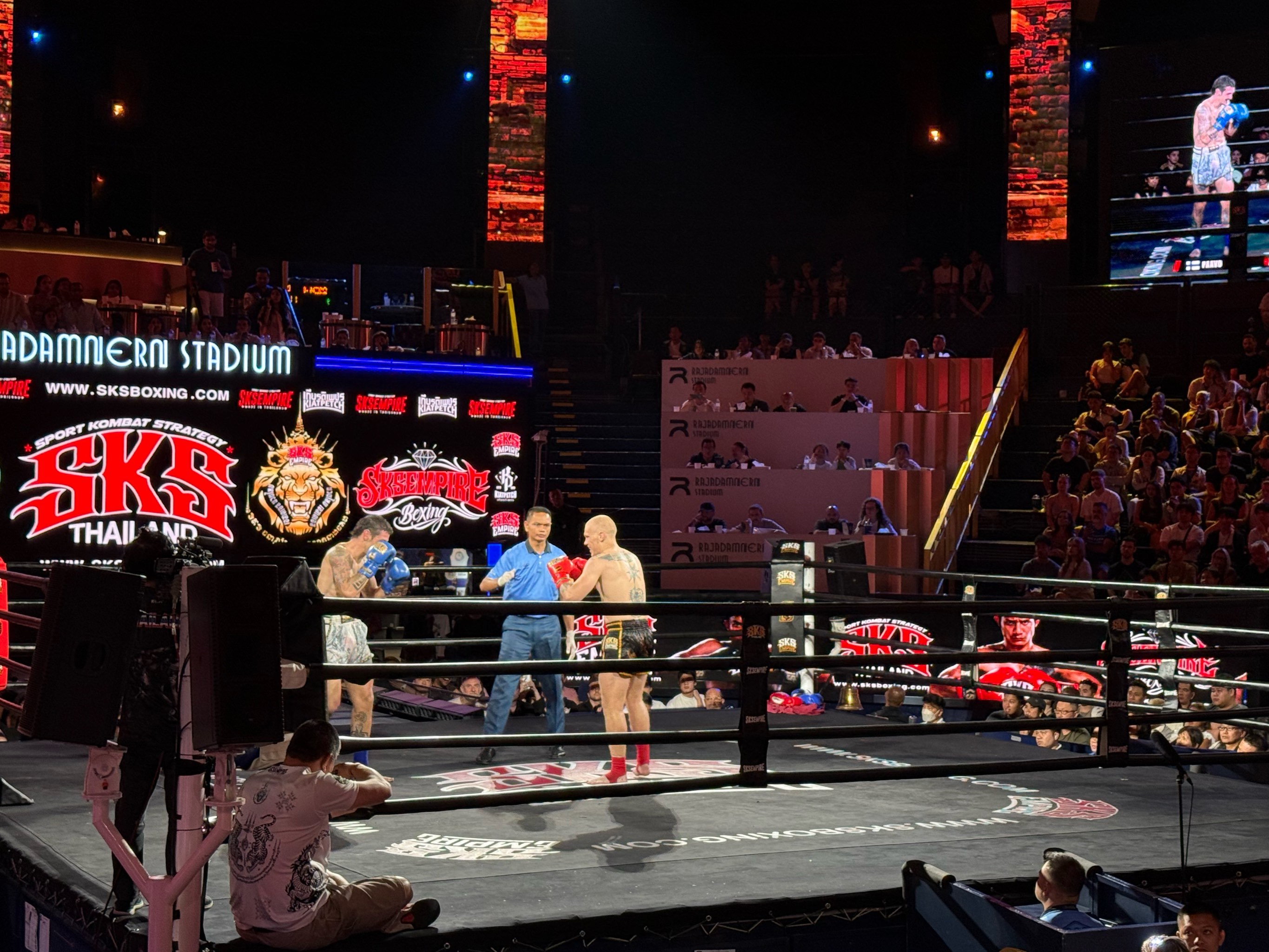 英国队在拳击项目中晋级半决赛