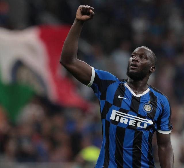 关于AC米兰官方确认将延长主力后卫卢卡库的合同的信息 关于AC米兰官方确认将延长主力后卫卢卡库的合同的信息