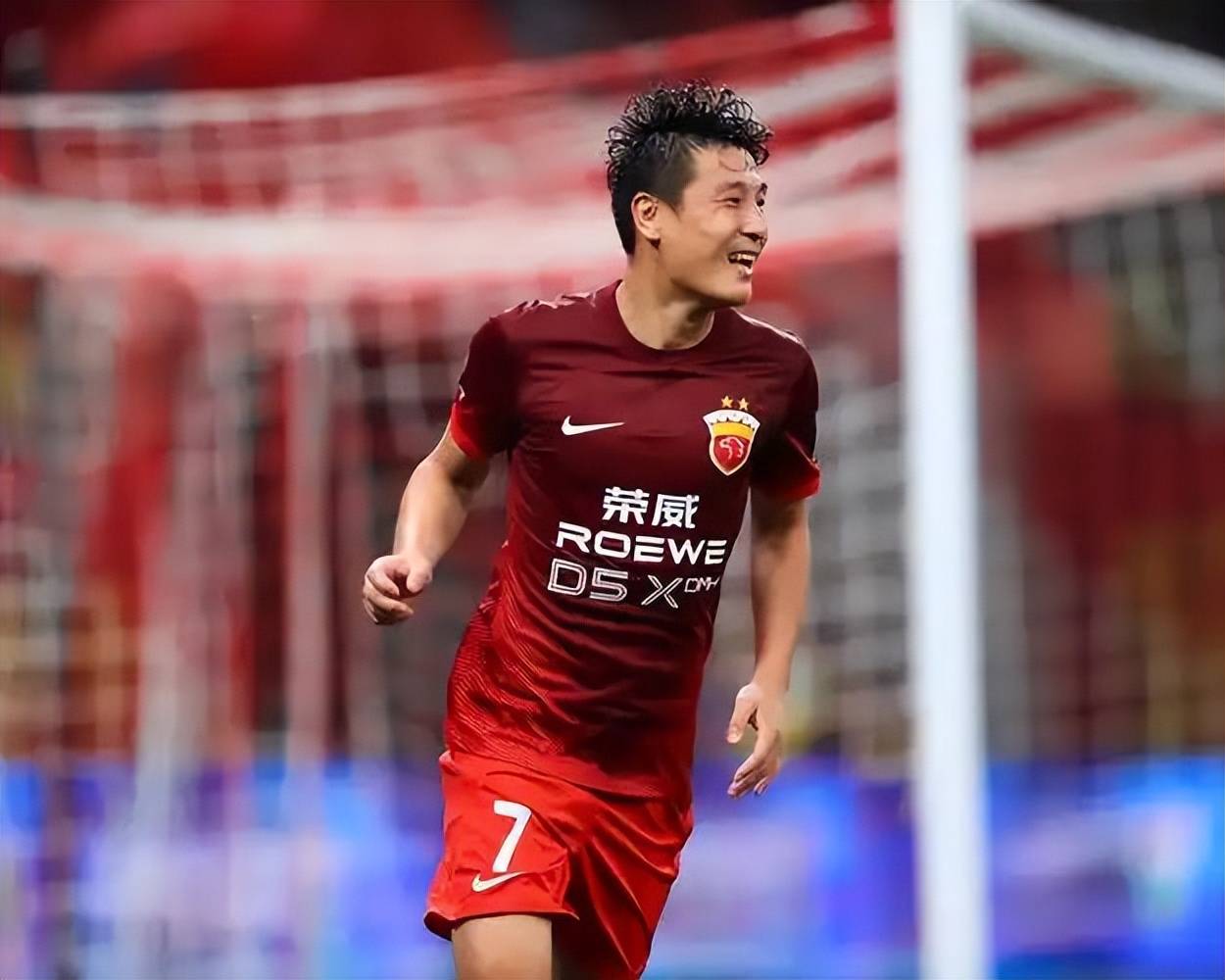 星空体育电竞-包含武磊独造三球——武磊出色表现帮助球队获得胜利的词条