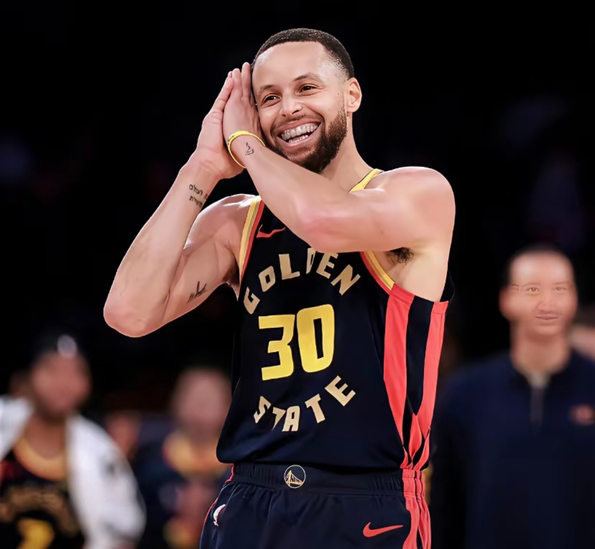 勇士后卫普尔说自己会更加努力训练以备战新赛季的简单介绍