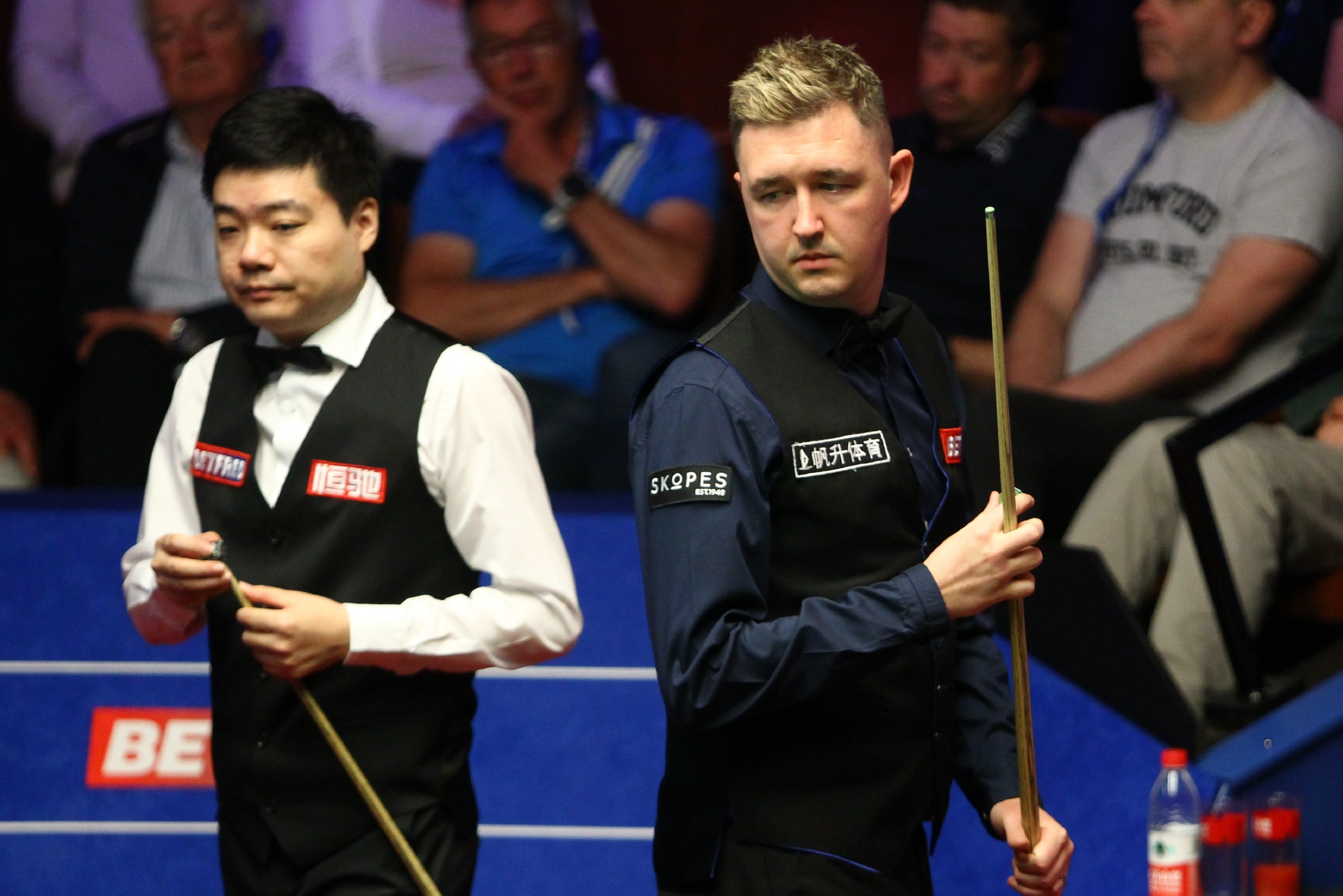 壮举发生!选手战胜劲敌,赢得殊荣的简单介绍 壮举发生!选手战胜劲敌,赢得殊荣的简单介绍