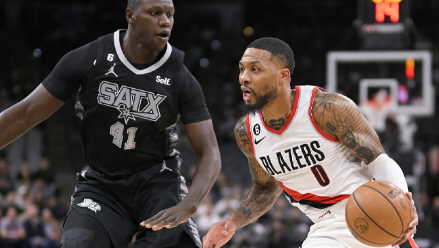 星空体育新闻-包含开拓者大胜马刺创造意外胜利盼总冠军的词条