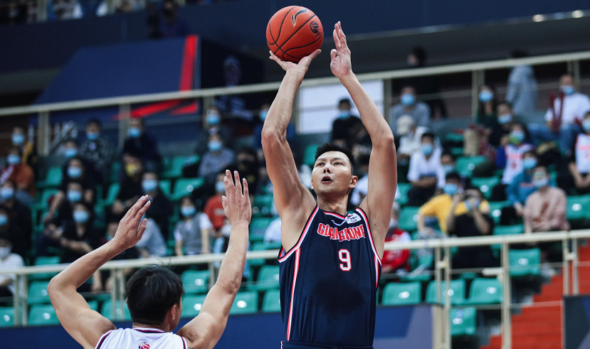 星空体育登录入口-包含上海队连胜达到五场，士气高涨向前冲的词条